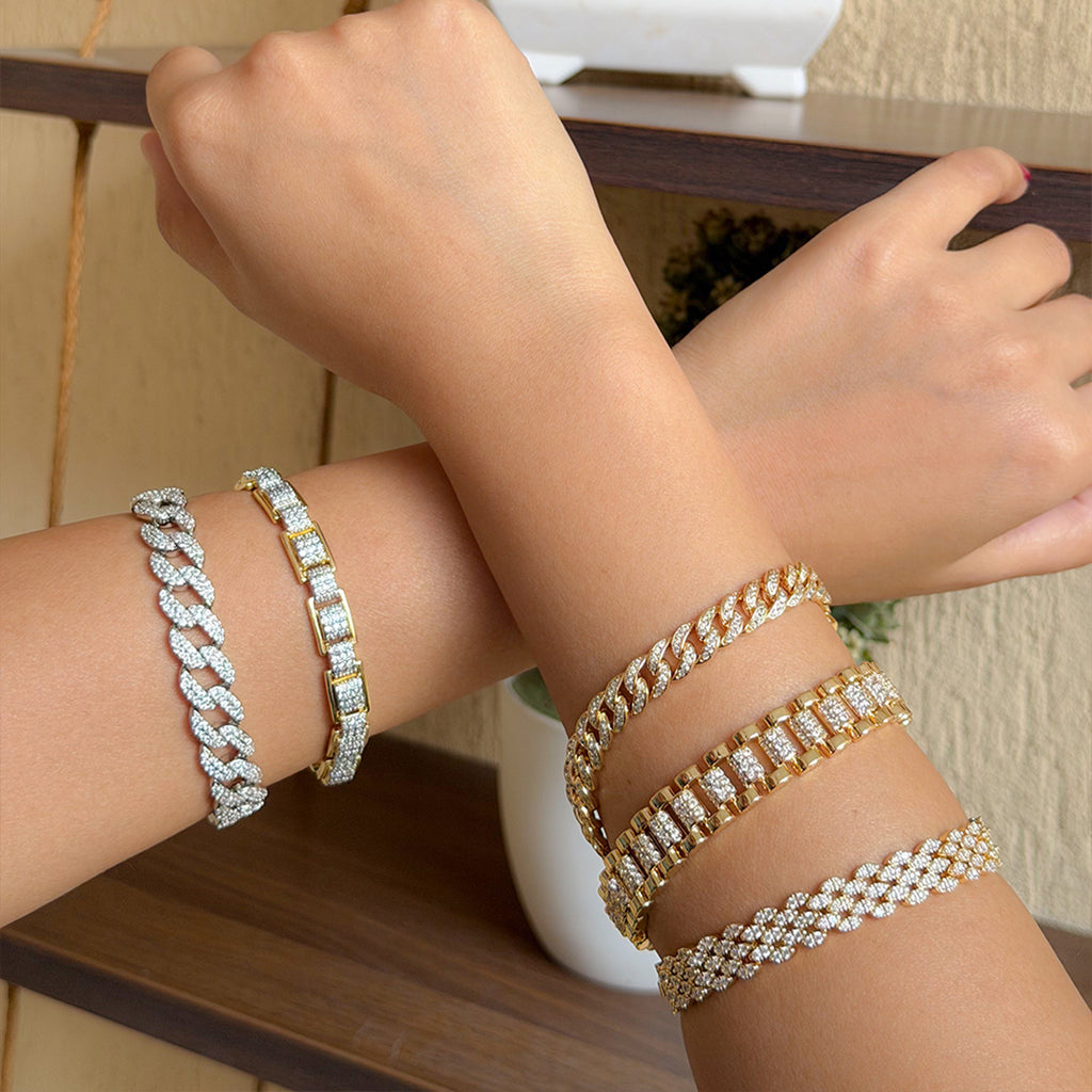 Bracelets 8
