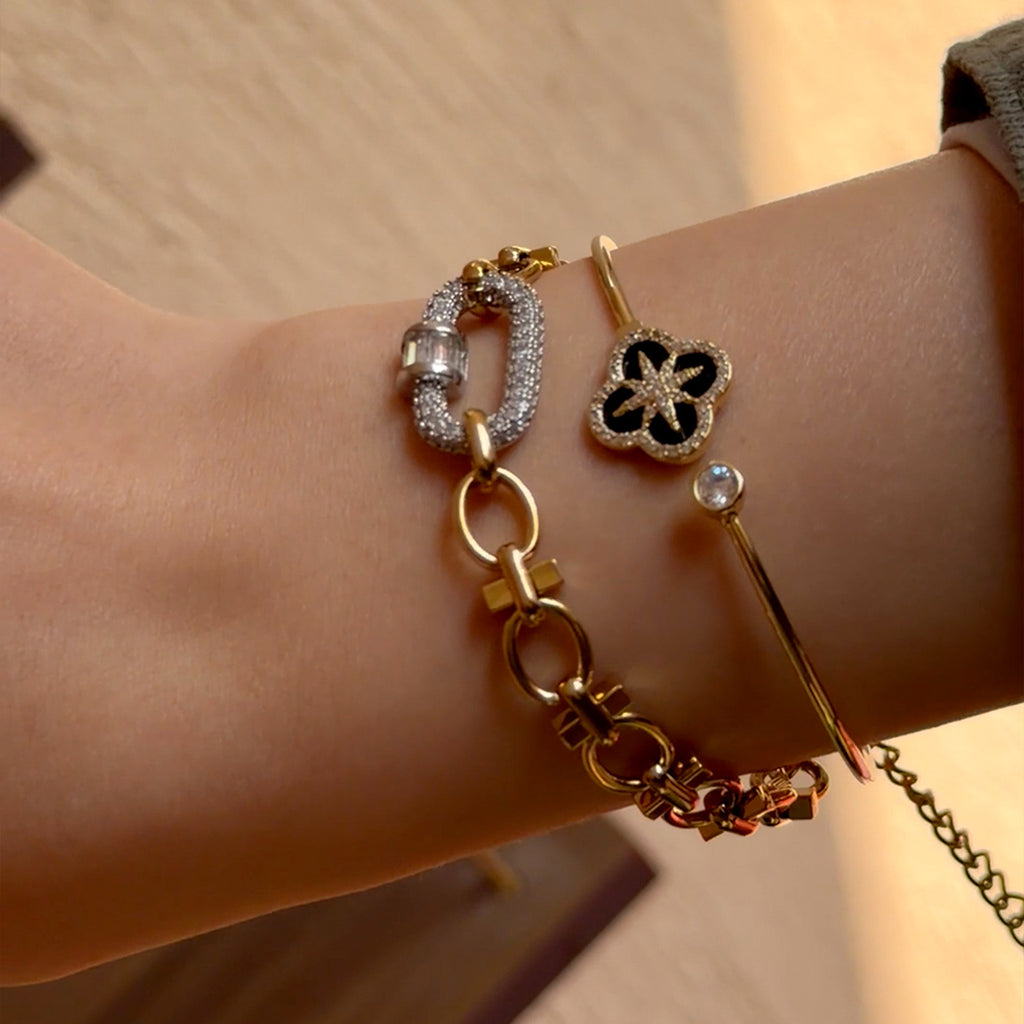 Bracelets 14