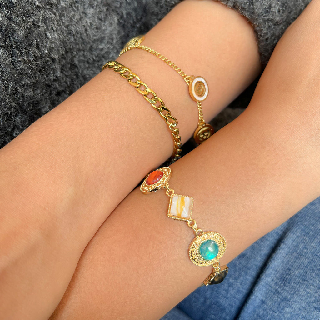 Bracelets 16