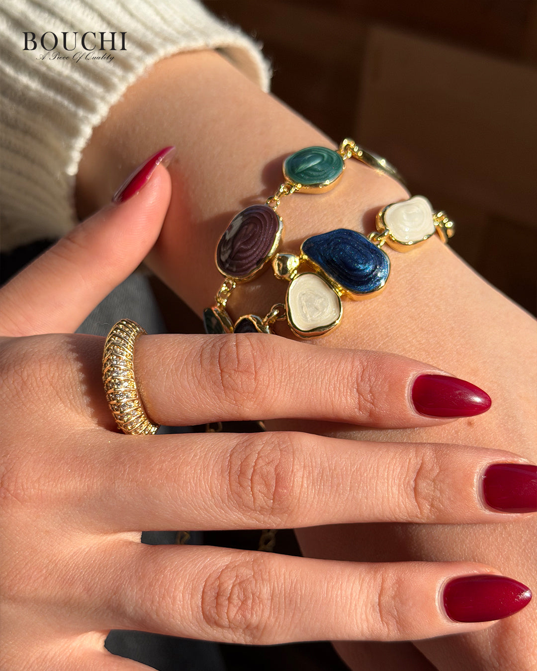 Bracelets 23