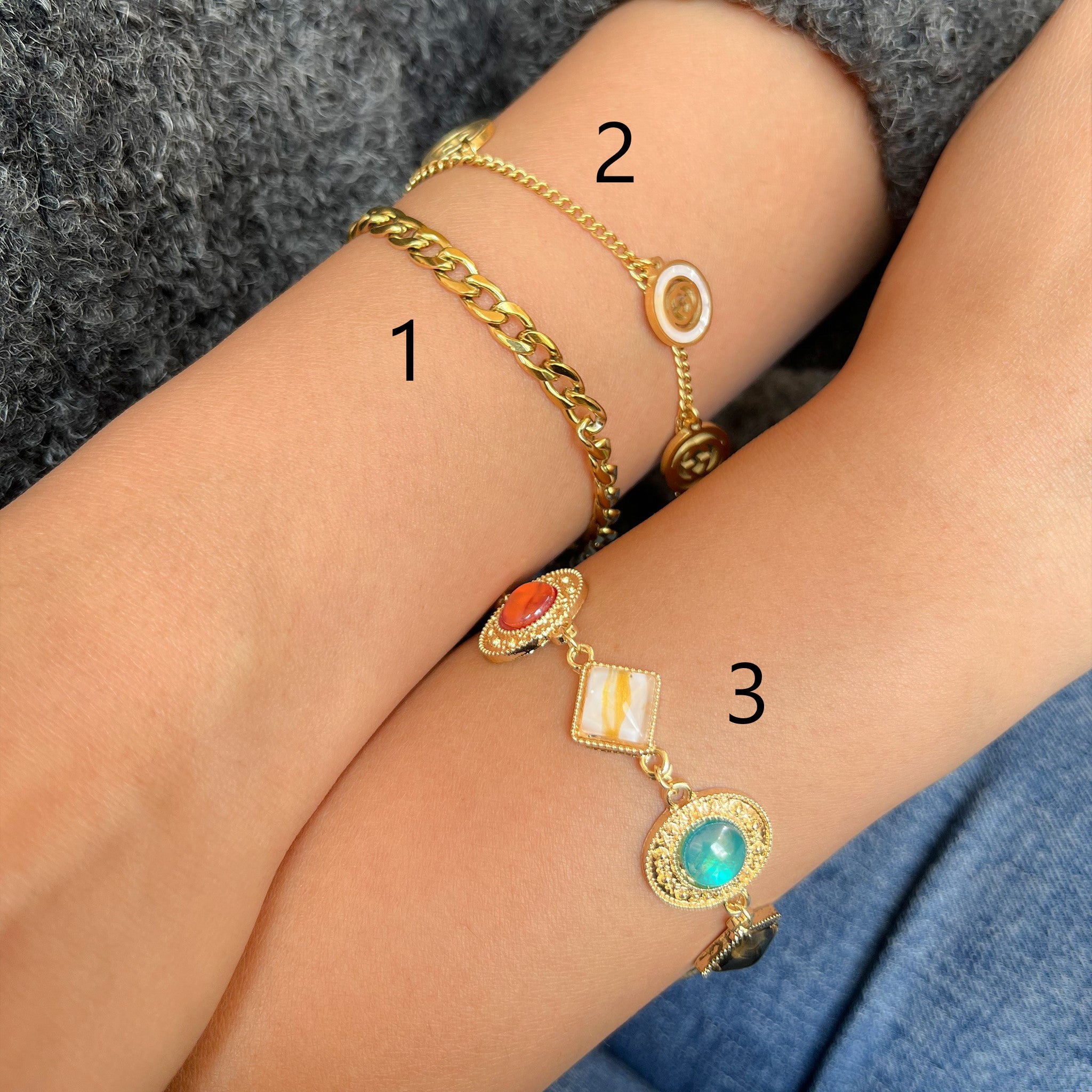 Bracelets 16